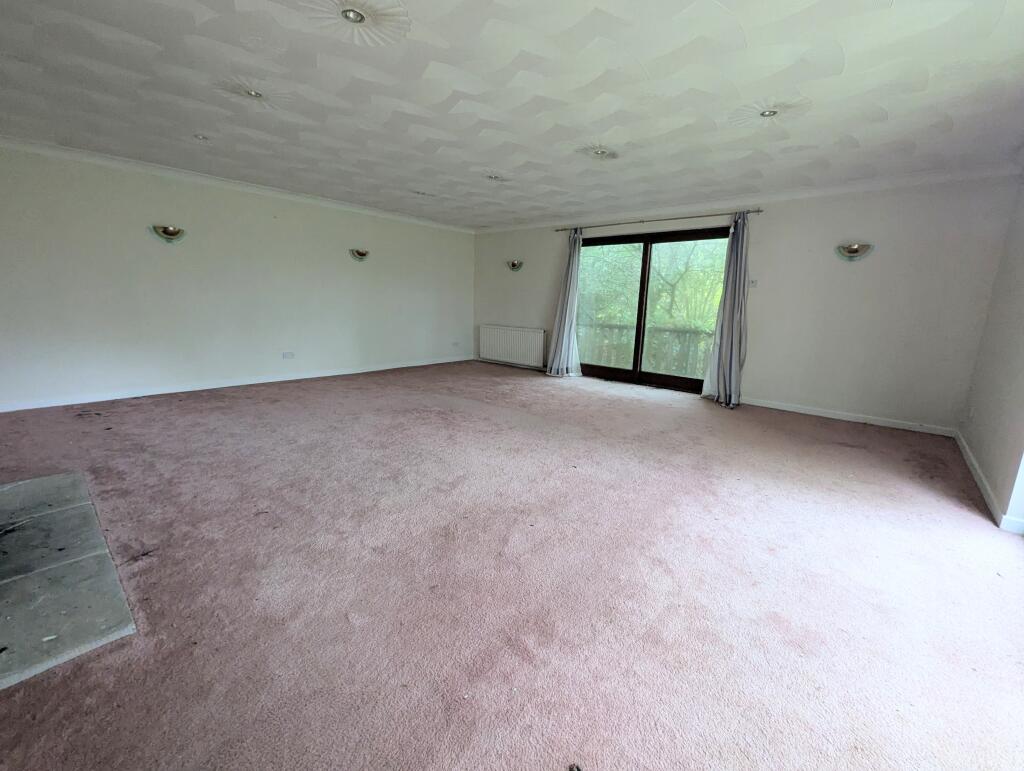 1000033166 T202510061132.jpg