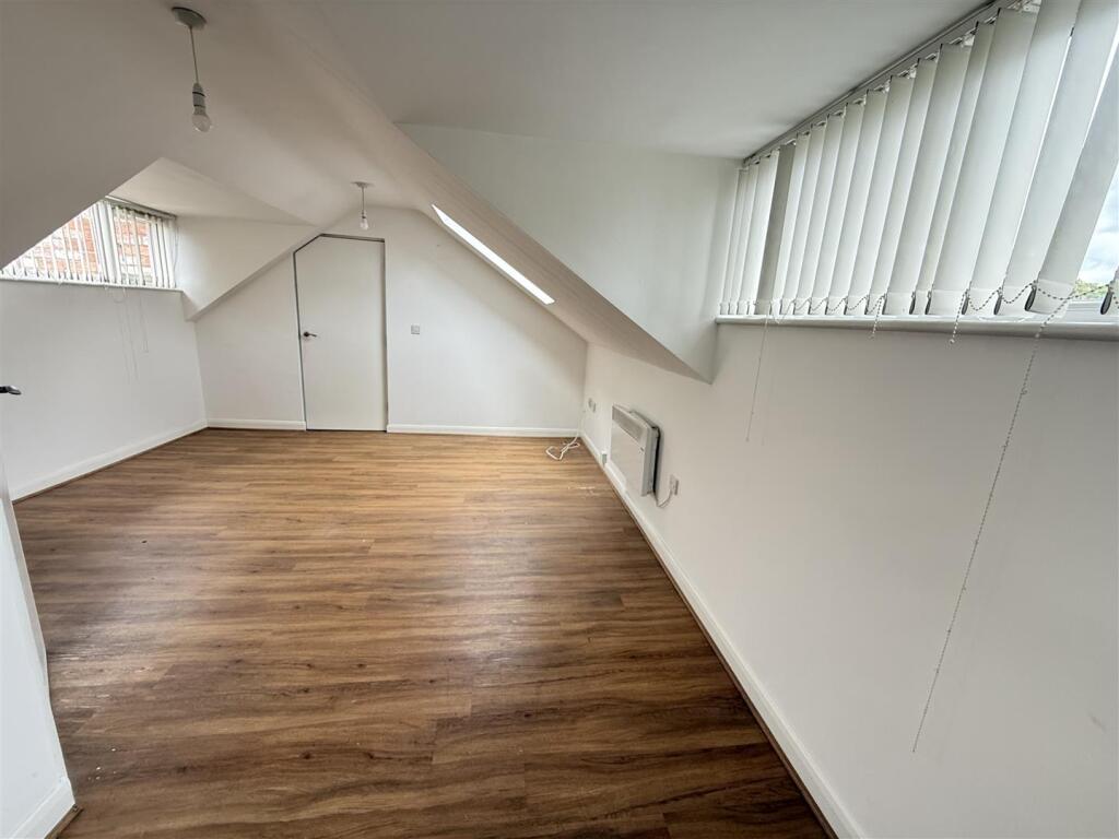 Photo 30-07-2025, 1 33 21 pm.jpg