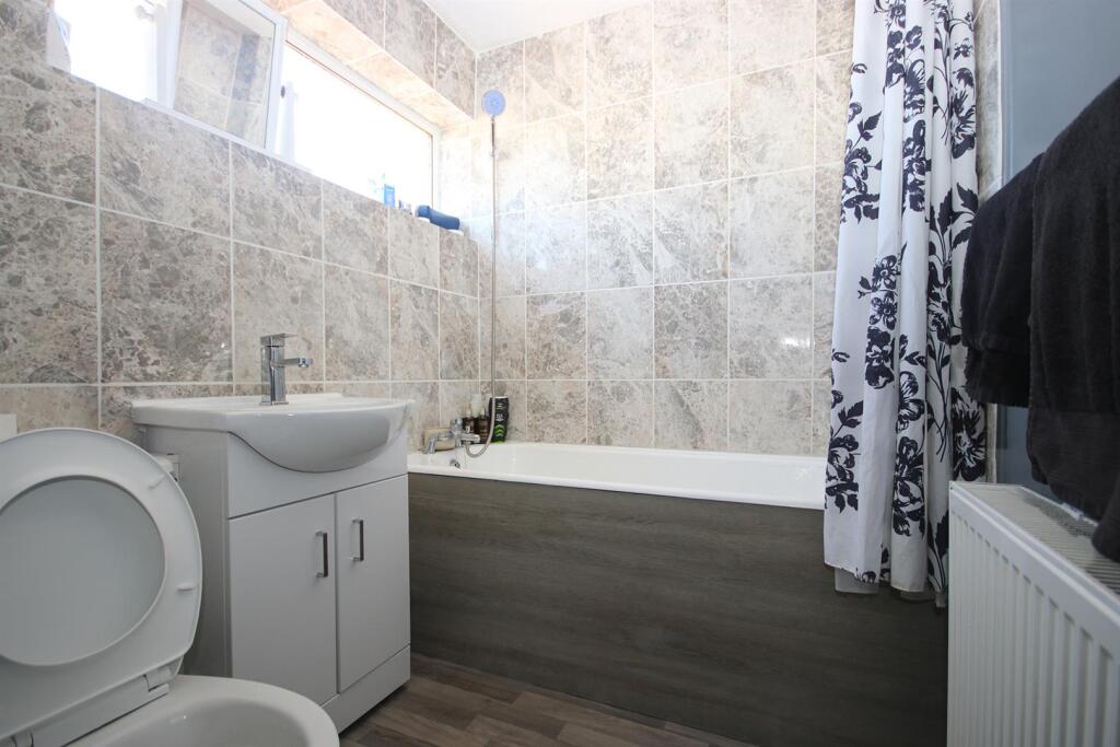 Bath.jpg