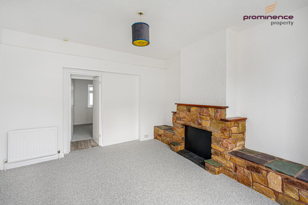 GFF, 91 Roundhill Crescent-2