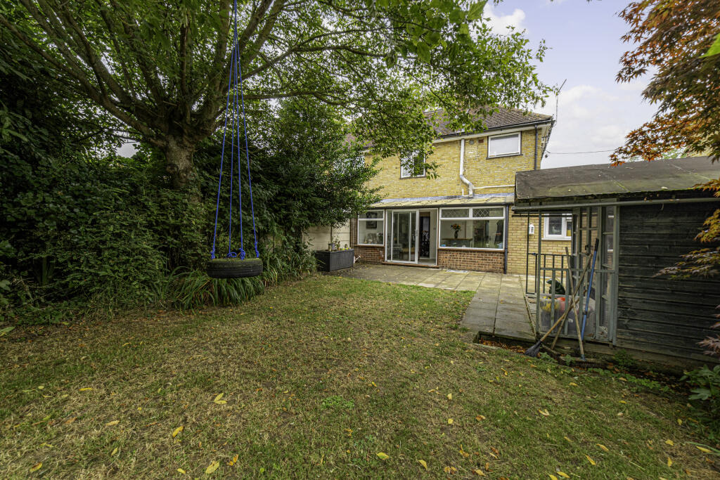 general 2 Bramley Av