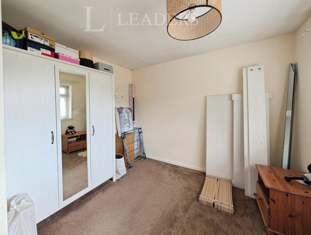 Second bedroom