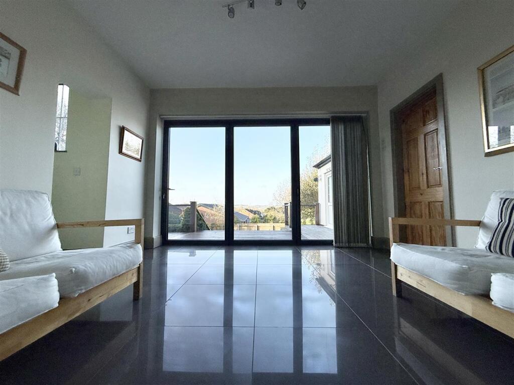 Dining Area/Sitting Room