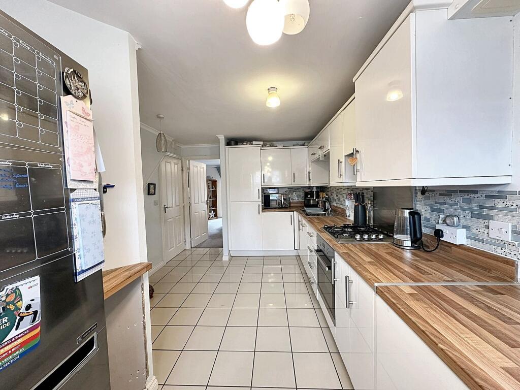 Kitchen 2