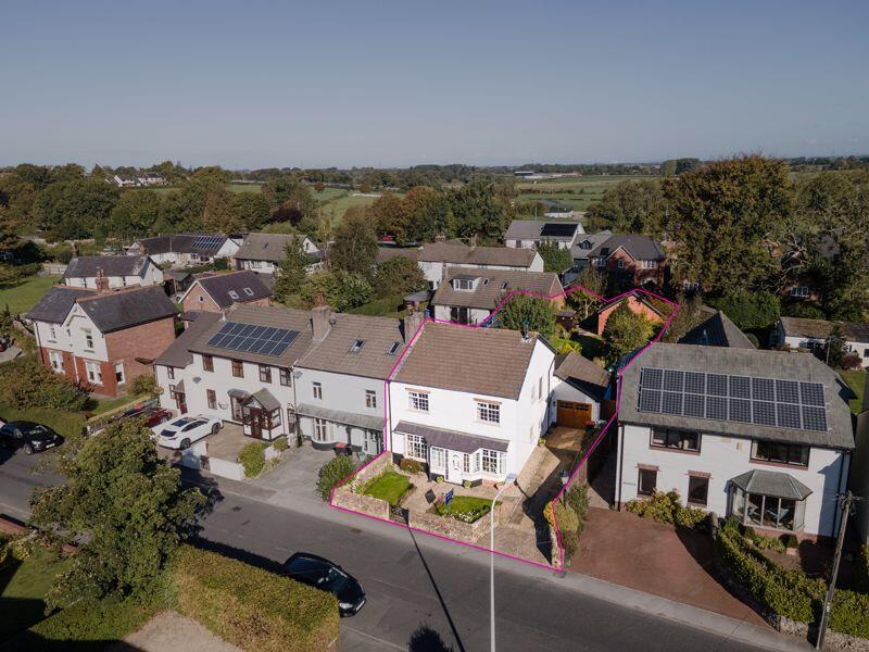 Front corner aerial