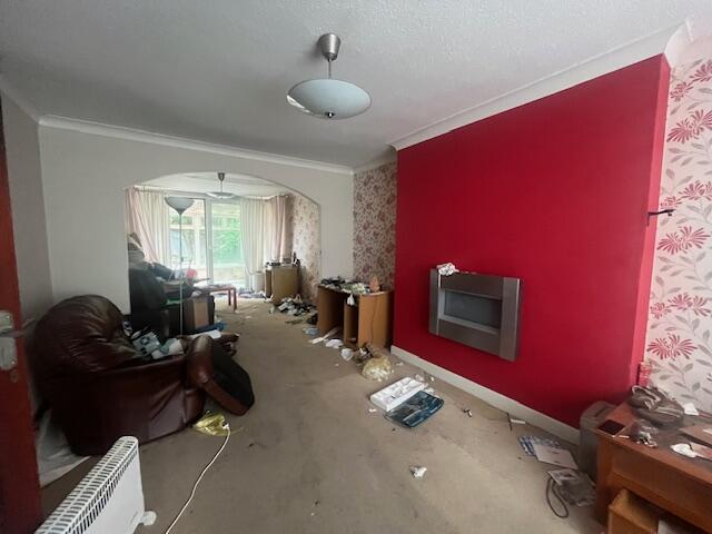 11 T202506031107.jpg