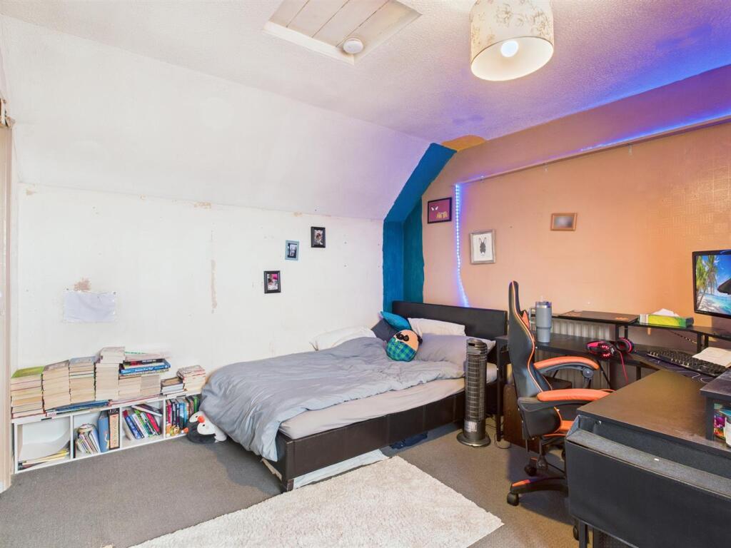 Bedroom 4