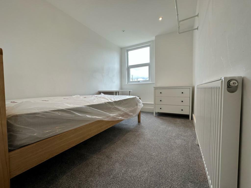 7B 2023 Bed5.jpg