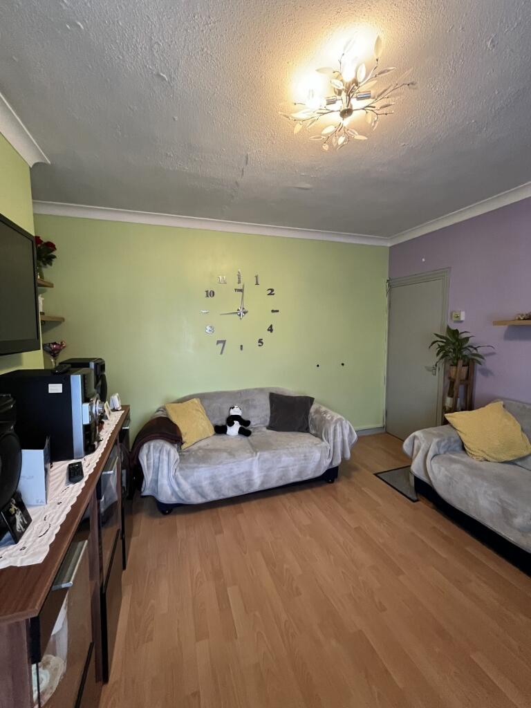 Ae5f3f2b679ce545157a7154176e62b238b0ec46_thmb_lg