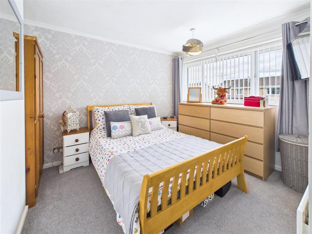 Waverley Lane, Burton-on-Trent (21).jpg