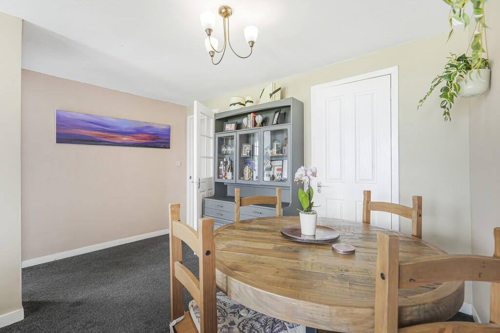 Flat 3, 23 Waggon...