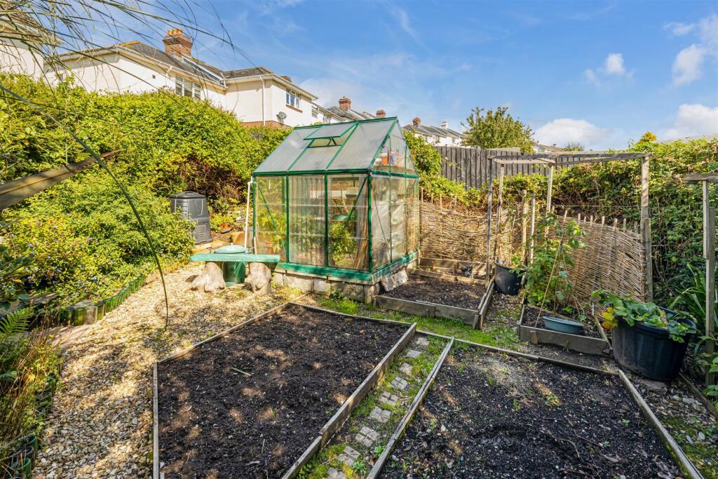 A09 - Kingsbridge, Rack Park Cottage - 250911.jpg