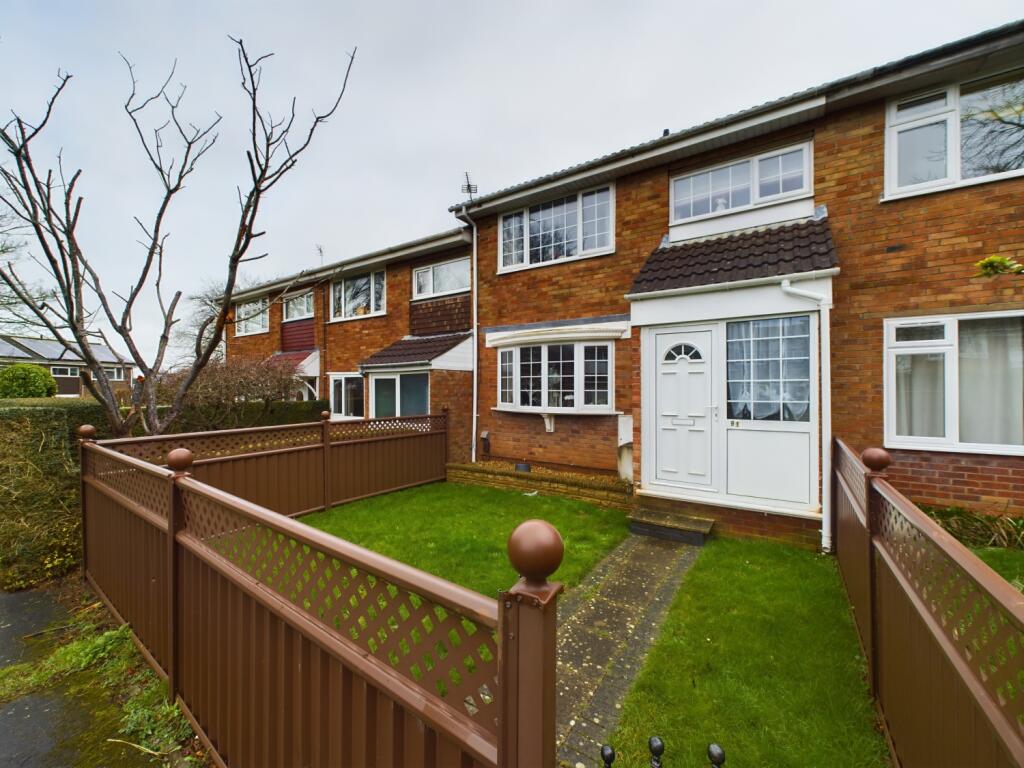 CAM02023G0-PR0121-STILL058