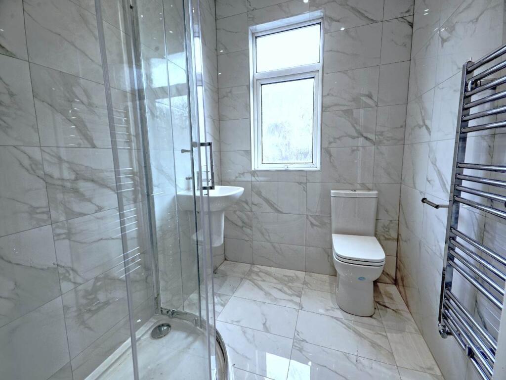 46 Saxony - new bath