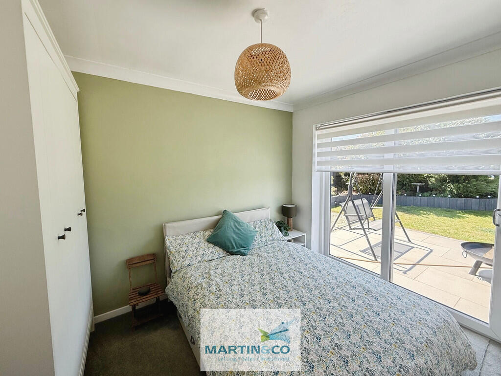 7cea4cf1--48CD-8C...