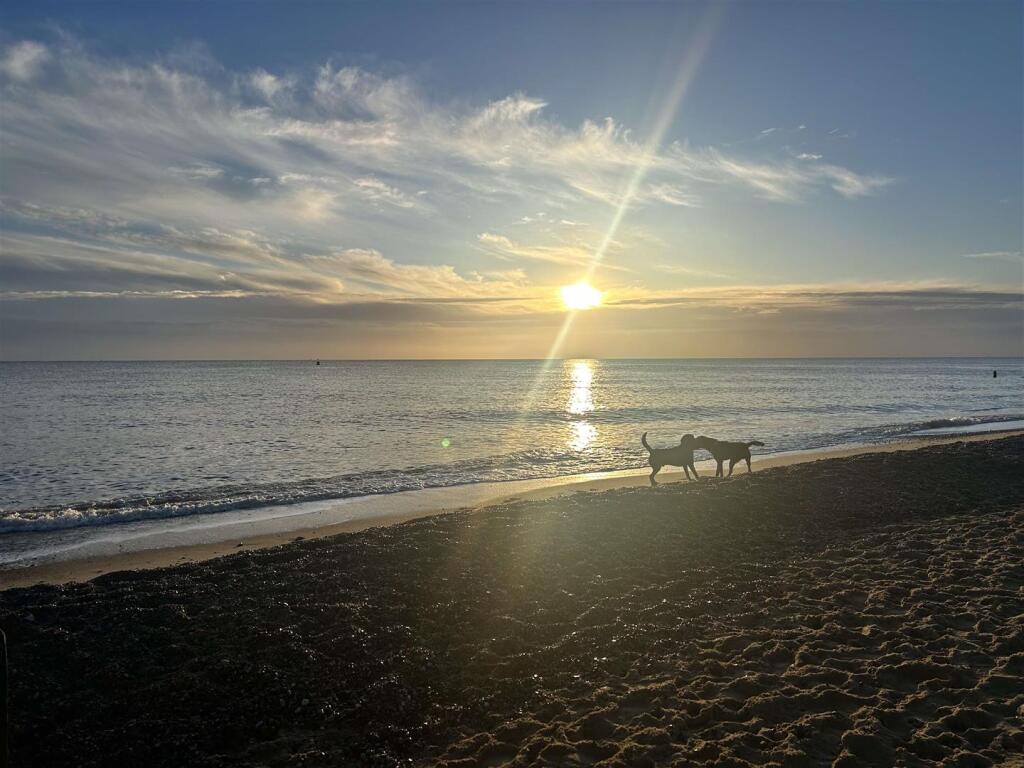 Gorleston Beach at Sunrise!