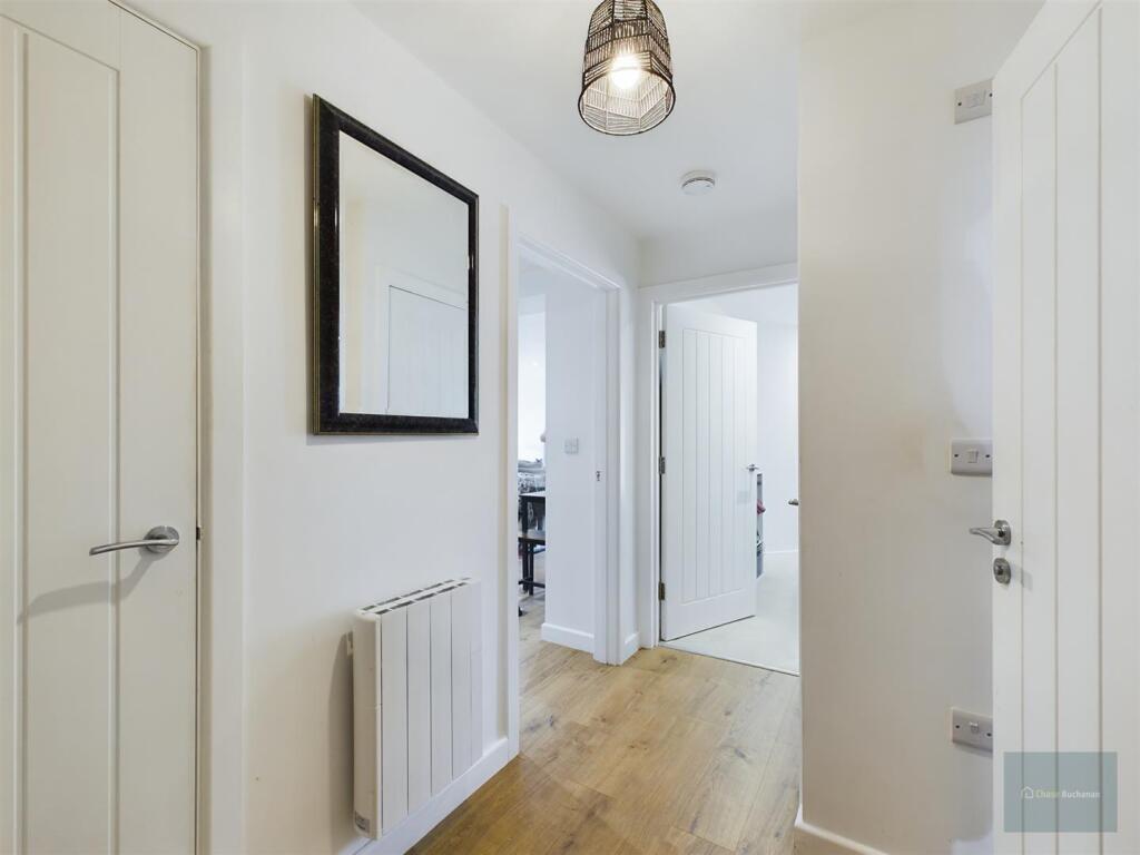 CAM02540G0-PR0142-ST