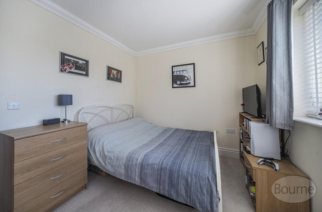 f96305f4-481a-486...