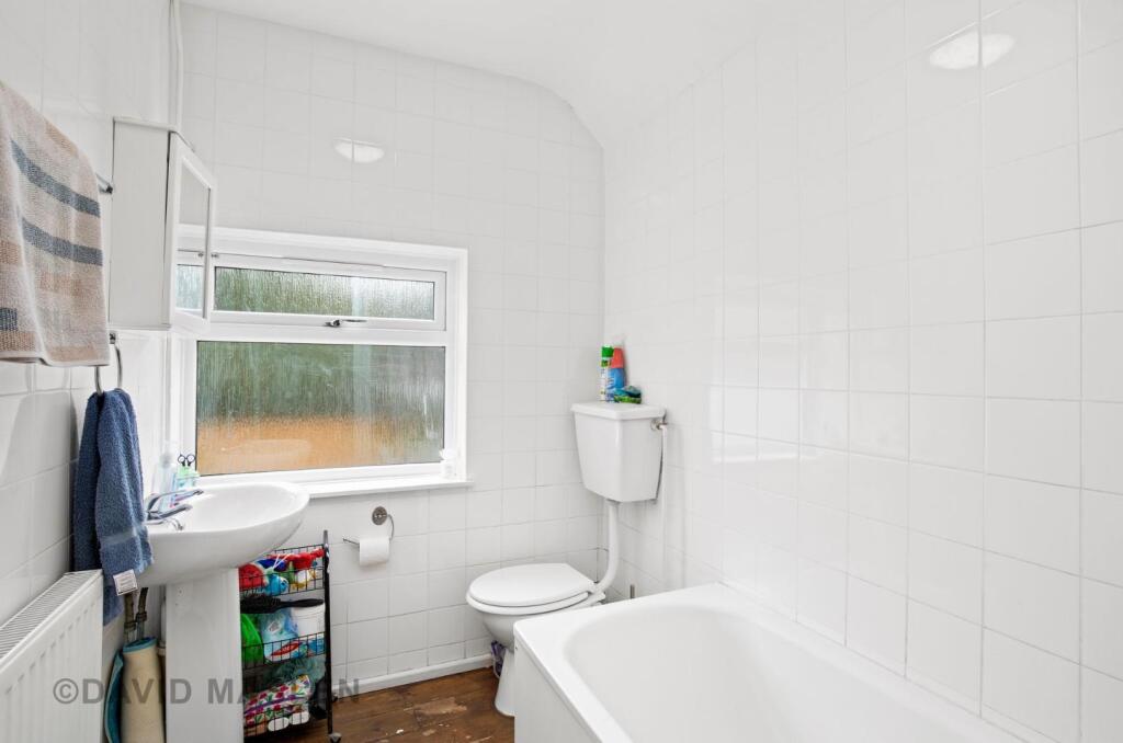 bathroom.jpeg