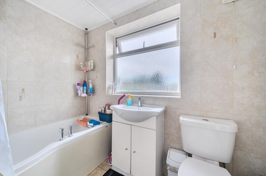 1334907-14-689bbffab0d34