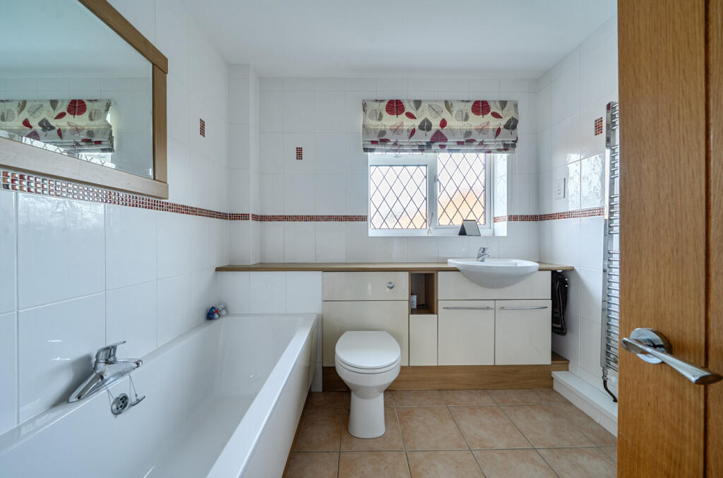 1394681-15-695d31...