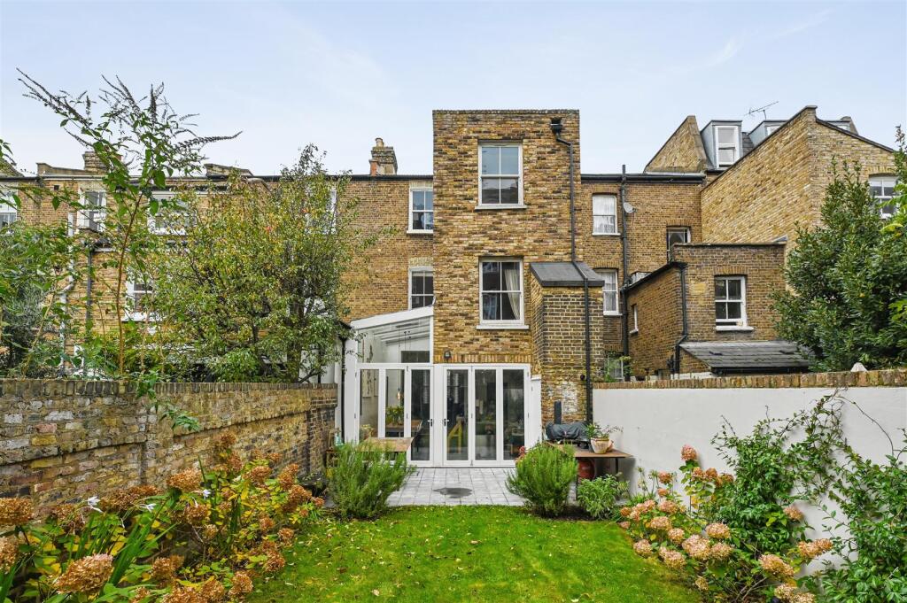 Thornfield Road - 64 (1).JPG