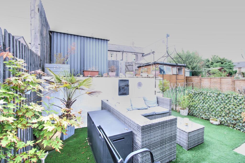 IMG_5301_2_3Interior3