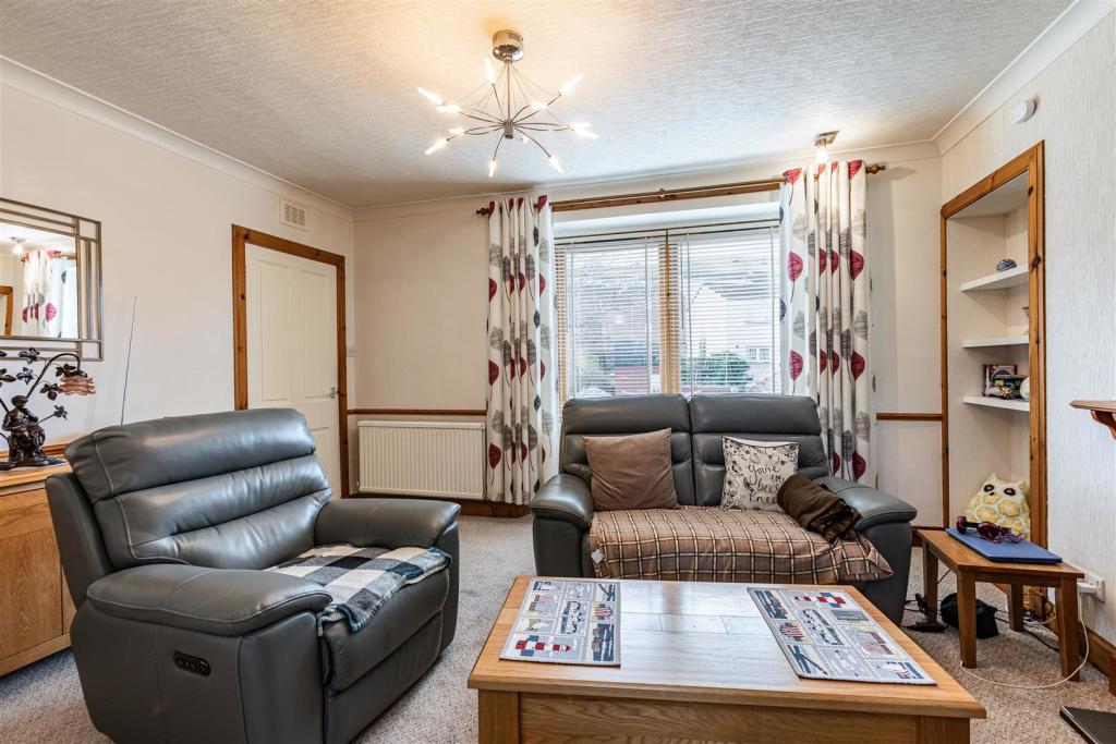 17 Woodside Place Galashiels 11.JPG