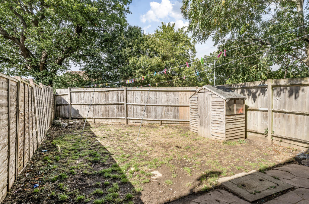 1347599-12-68b5b3...