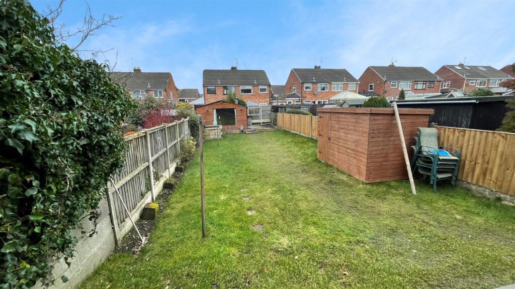 Cross Pit Lane Rear Garden