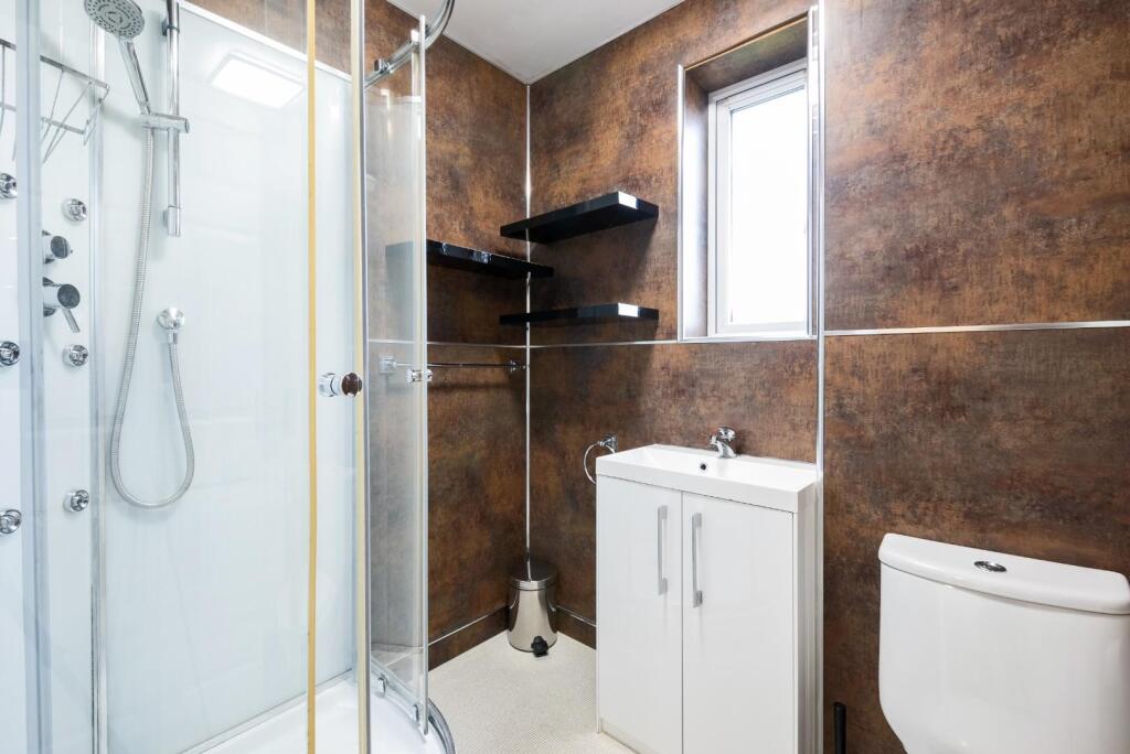 15 Orchid Drive, Bath-11.jpg