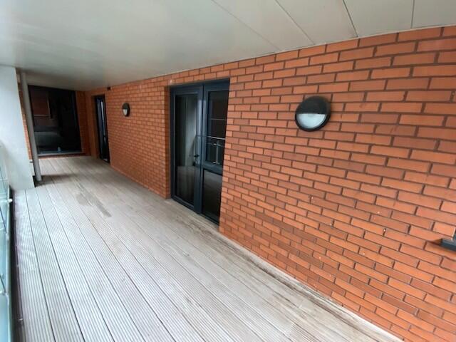 Balcony 2 T202510201627.jpg