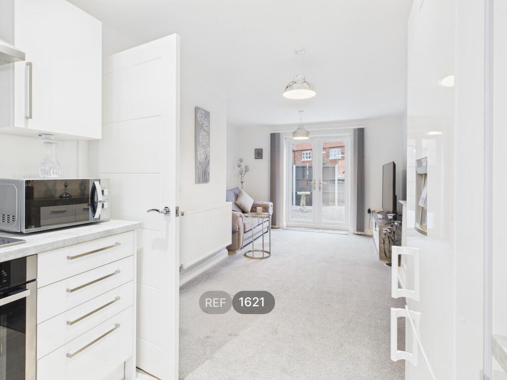 Kitchen/Living area