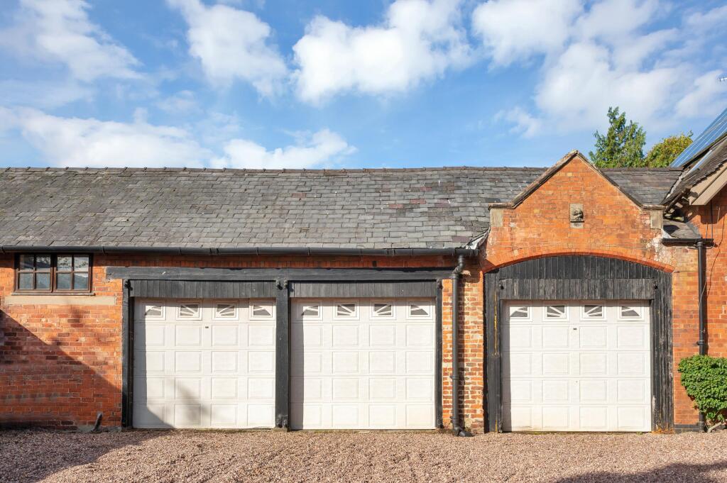 Garaging