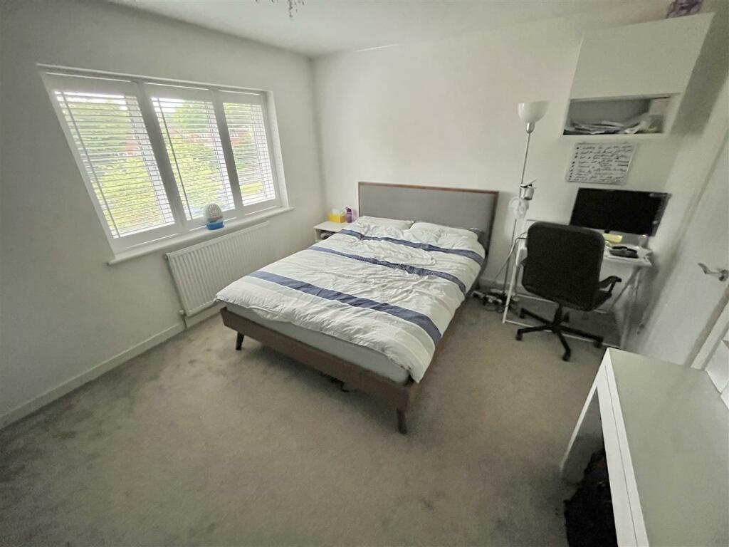 Bedroom 1 Aspect 2