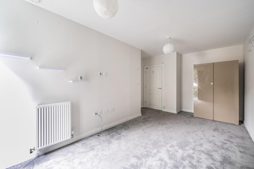 1381370-2-6913338...