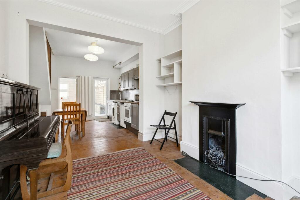 55a Strathleven Road-2.jpg