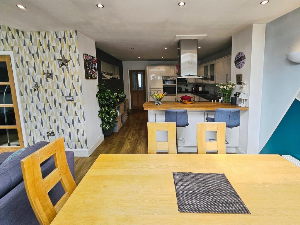 Kitchen/Diner/Family Room