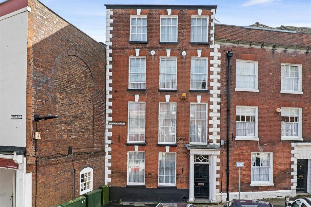 7 Edgar Street - front (brochure).jpg