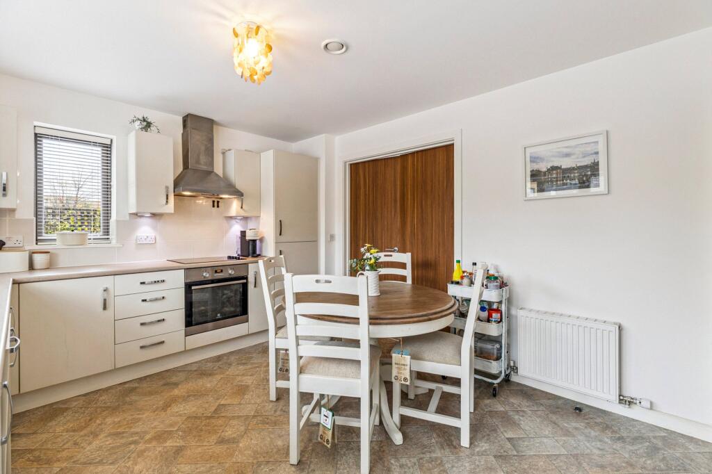 Kitchen (Grnd)