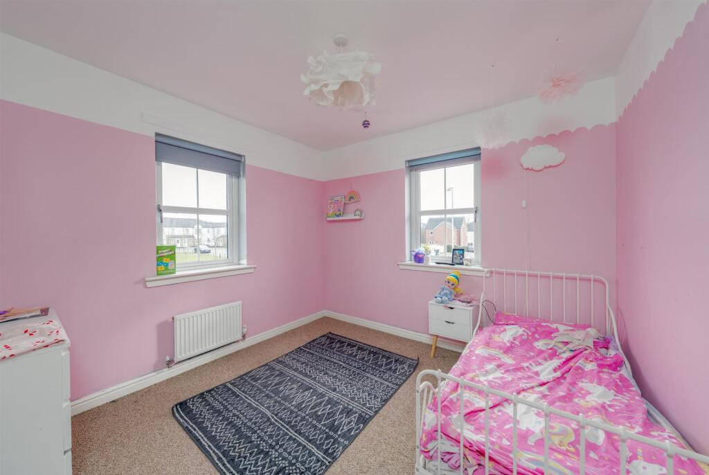 1 Queen Elizabeth Drive-16.jpg