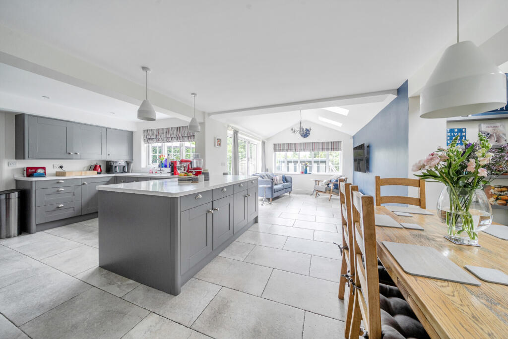 1305531-17-68494b...