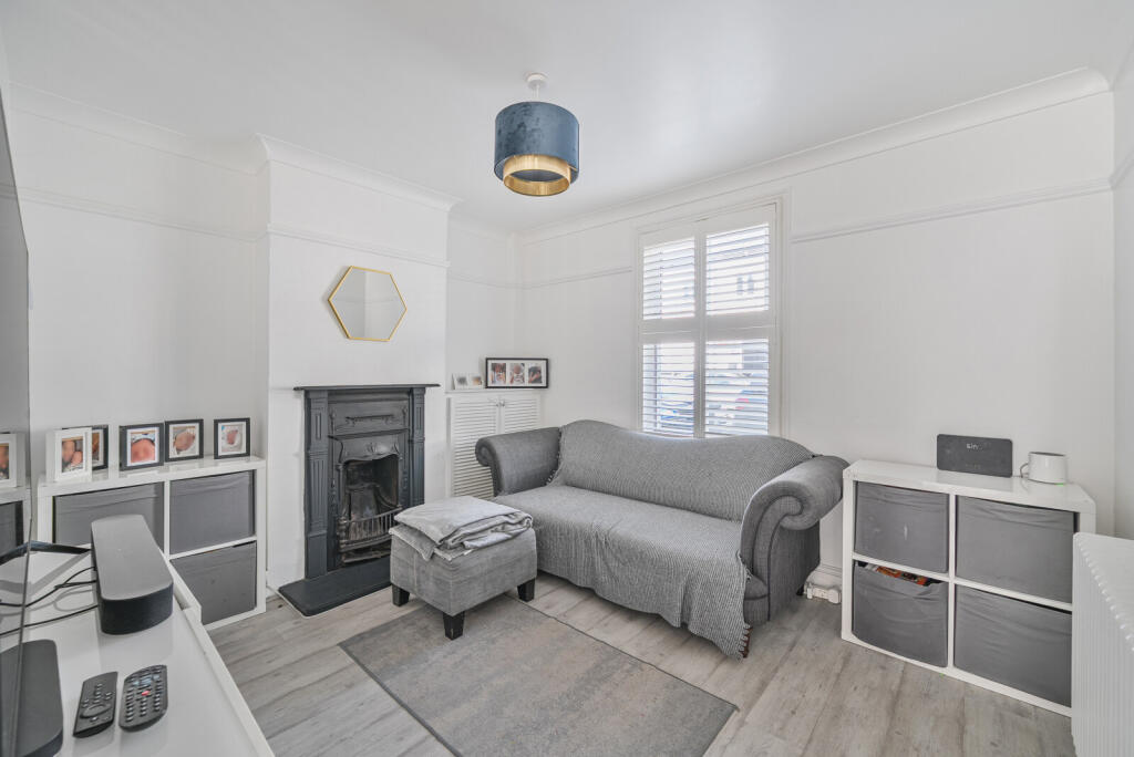 1359611-18-68da7b...