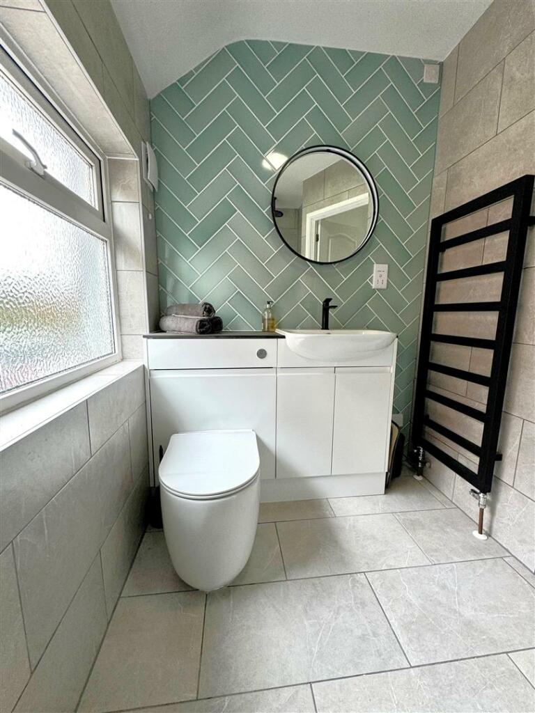 shower room.jpg