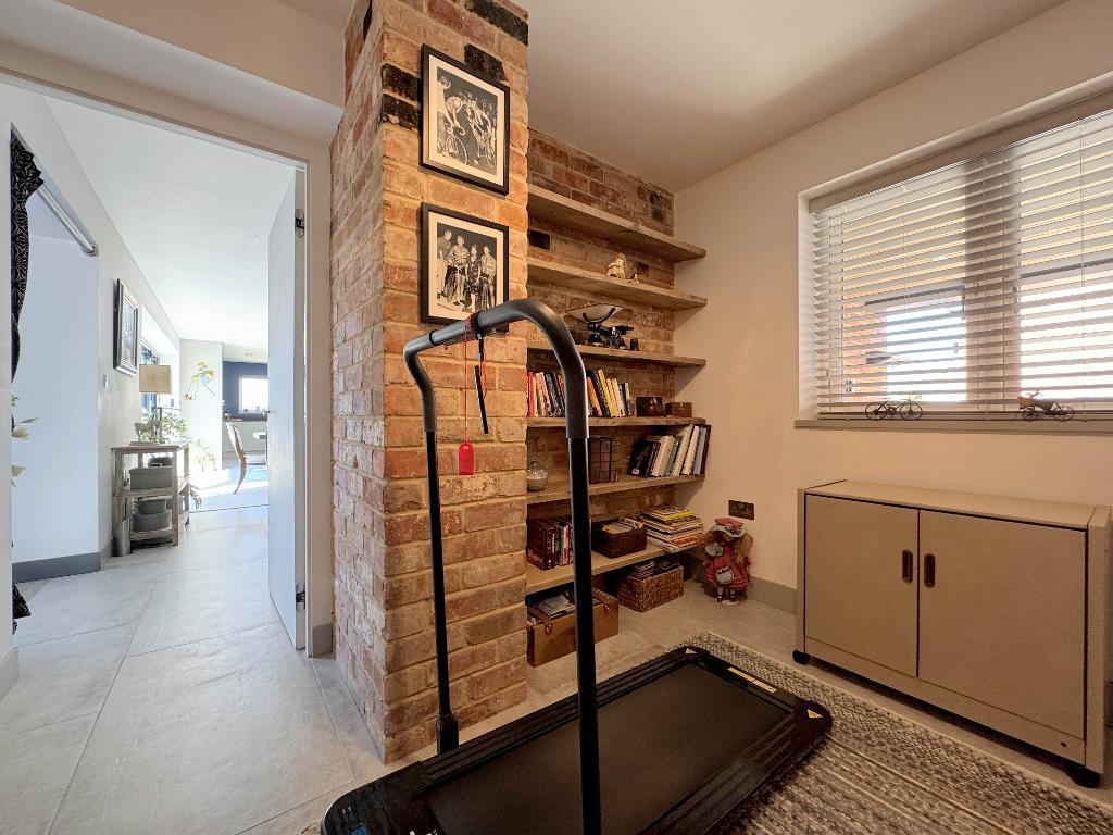 Study/home office