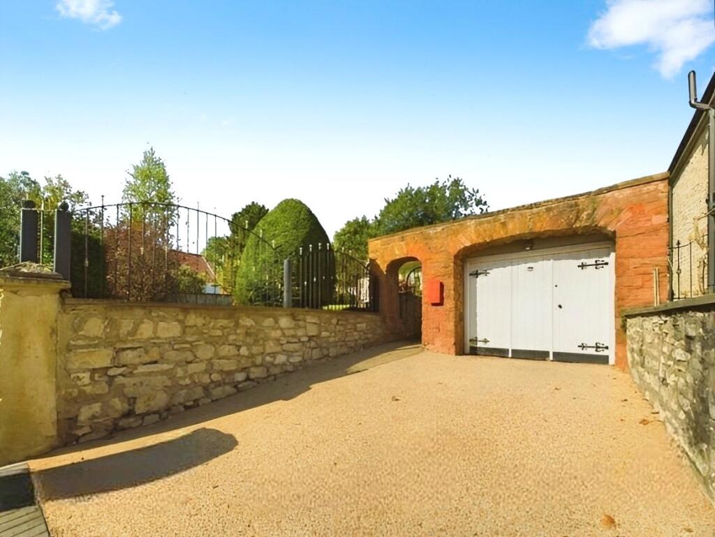 Driveway / Garage