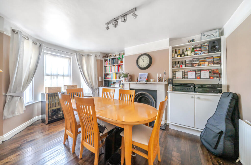 1309465-15-684c08...