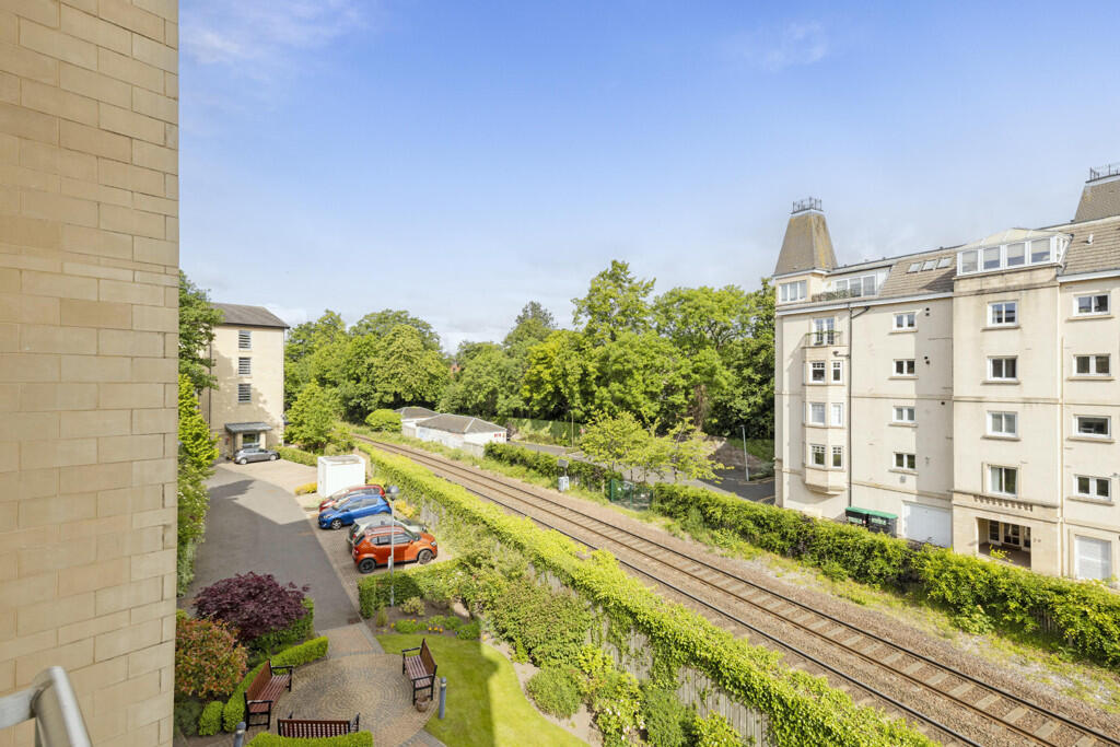 Sitting/Dining Room View