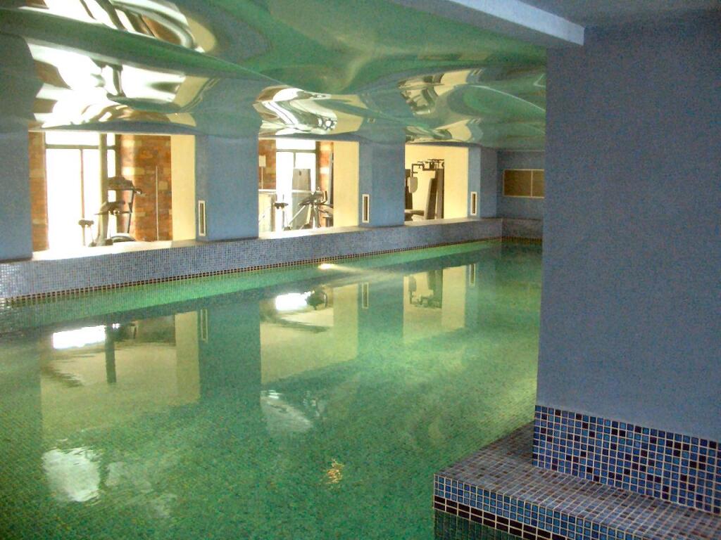 Swimming pool.jpg
