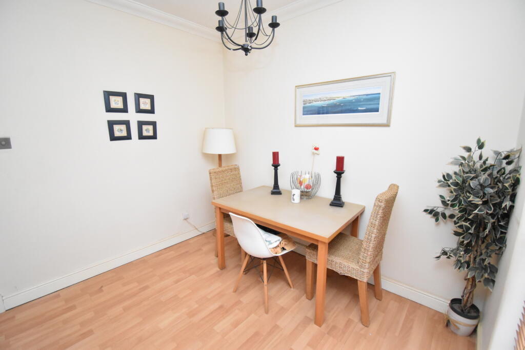 Dining Area.JPG
